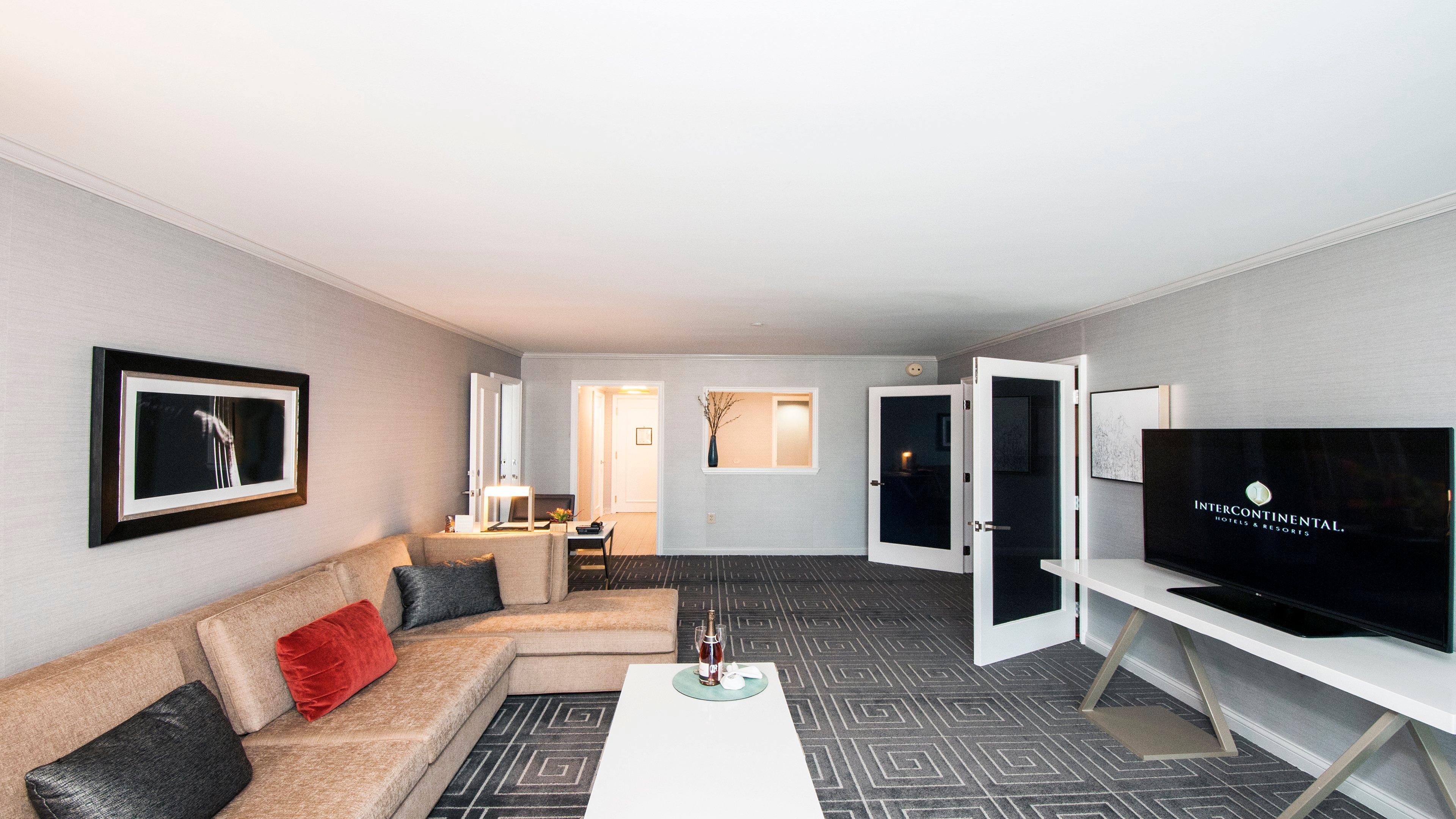 Intercontinental Kansas At The Plaza By Ihg Hotel