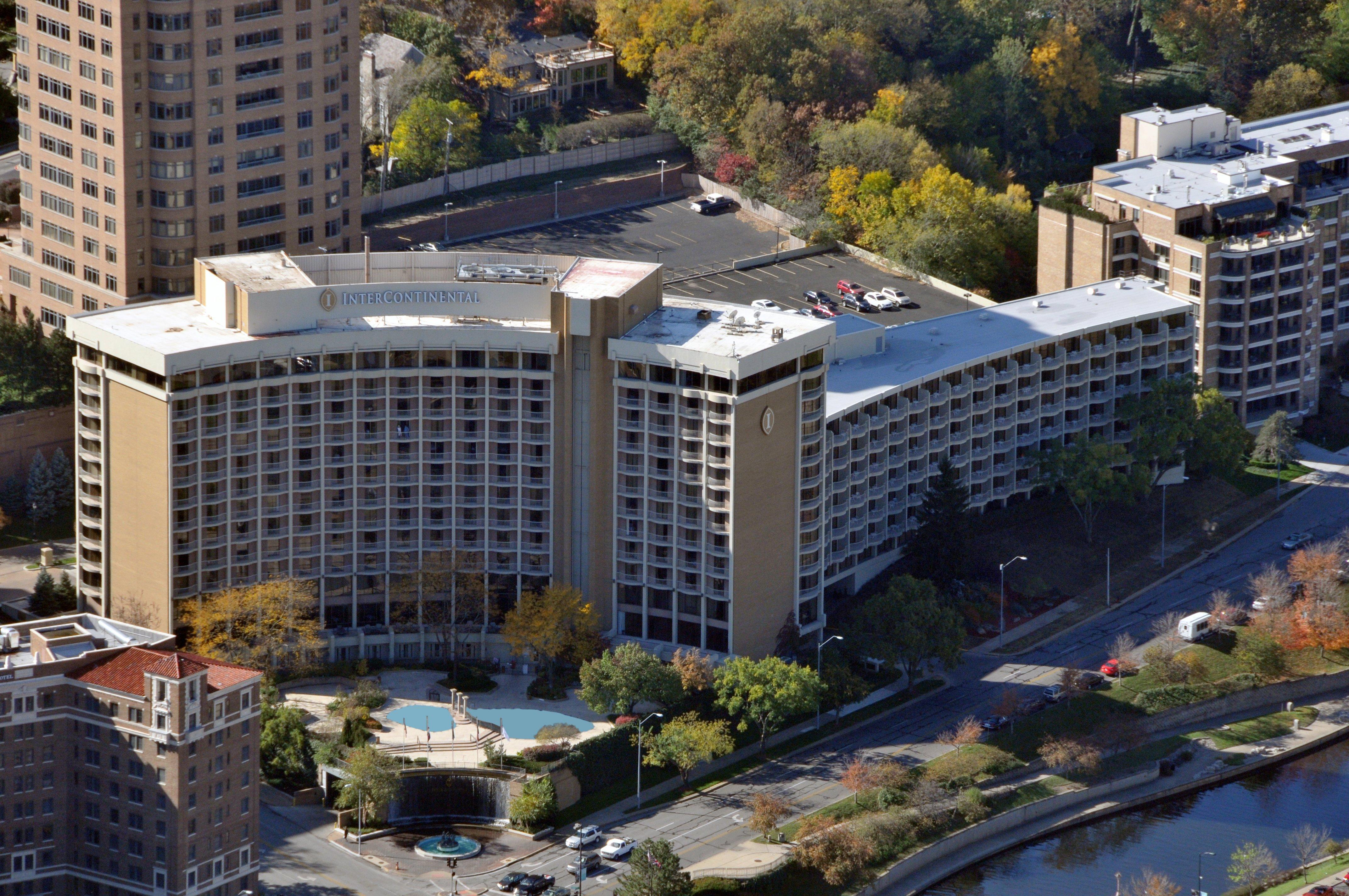 Hotel Intercontinental Kansas At The Plaza By Ihg 4*